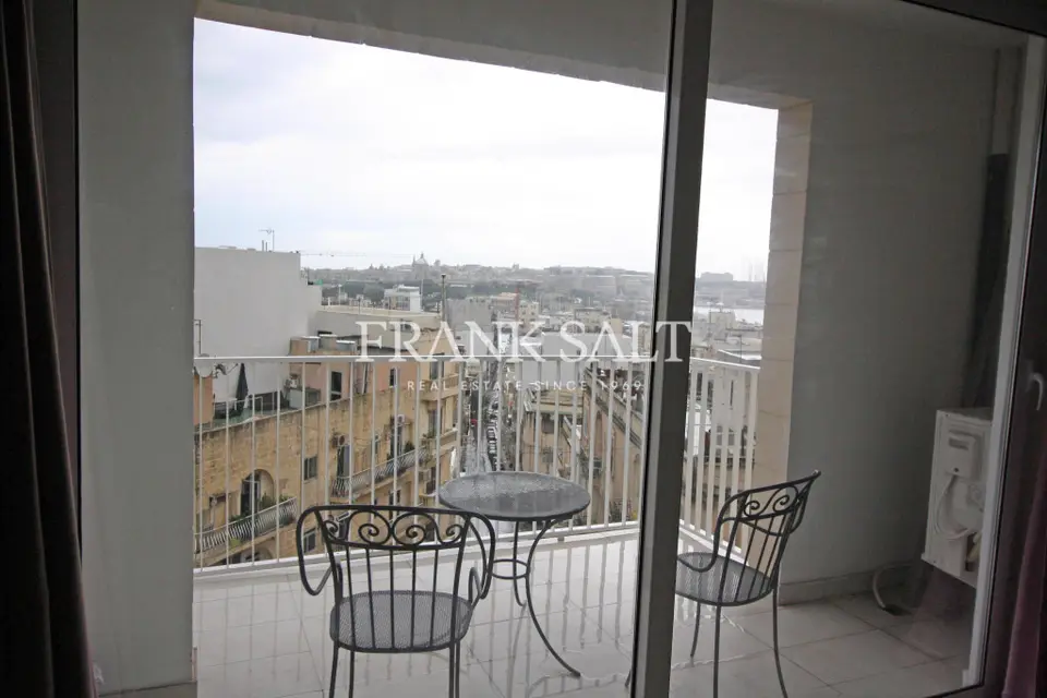 Gzira, Furnished Apartment