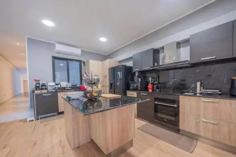 3 Bedroom Apartment For Sale in Luqa