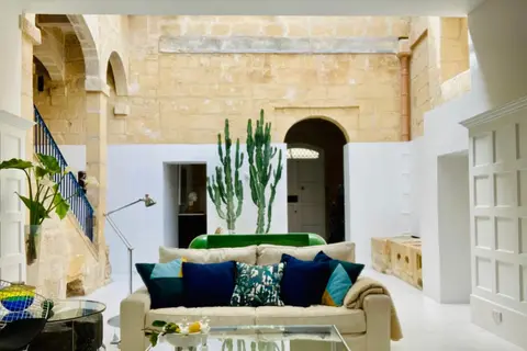 3 Bedroom House of Character For Sale in Cospicua (Bormla)