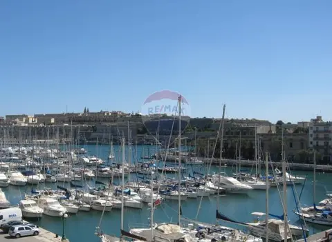 2 bedroom Apartment to rent in Ta' Xbiex