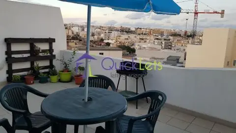 2 bedroom Penthouse to rent in Msida