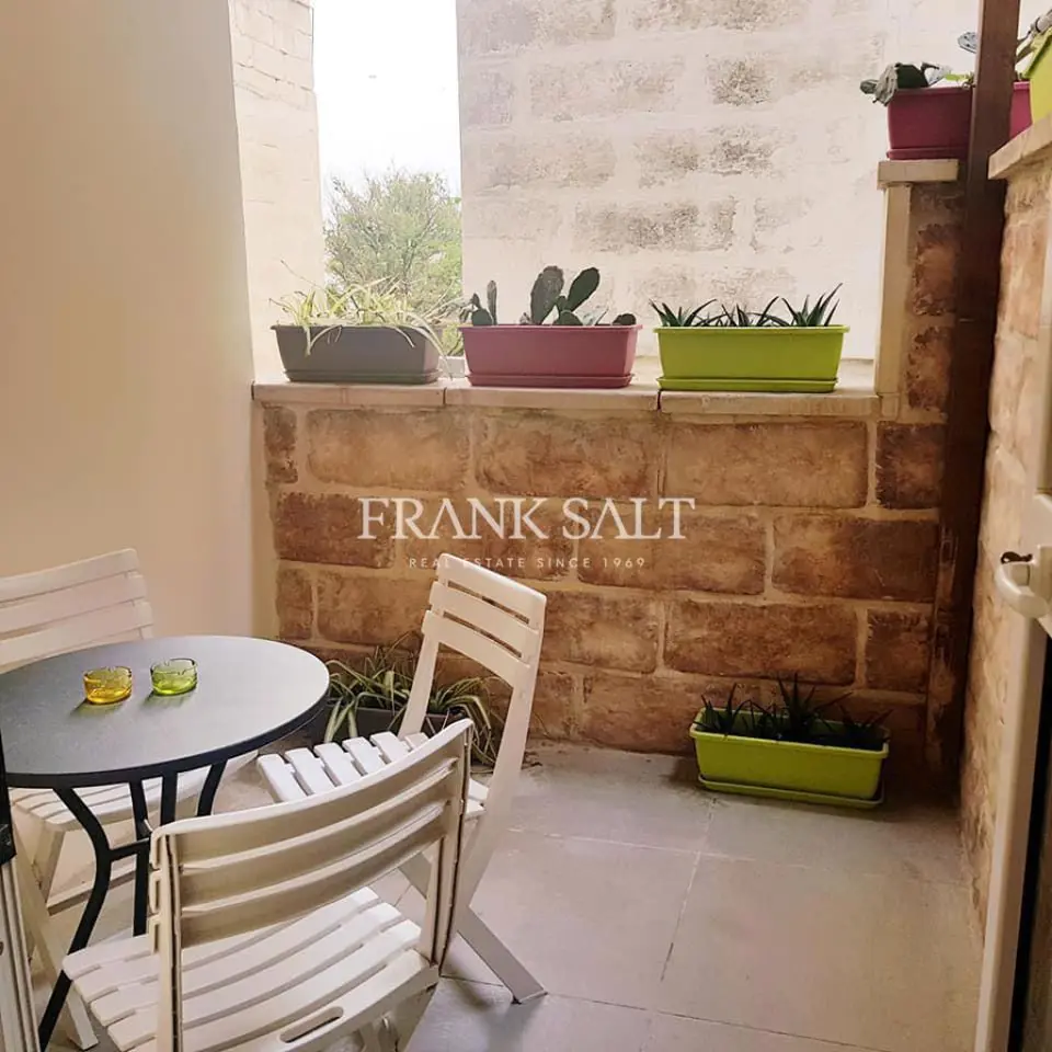 Pieta, Furnished Apartment