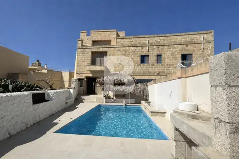 5 Bedroom Villa For Sale in Gozo - Nadur