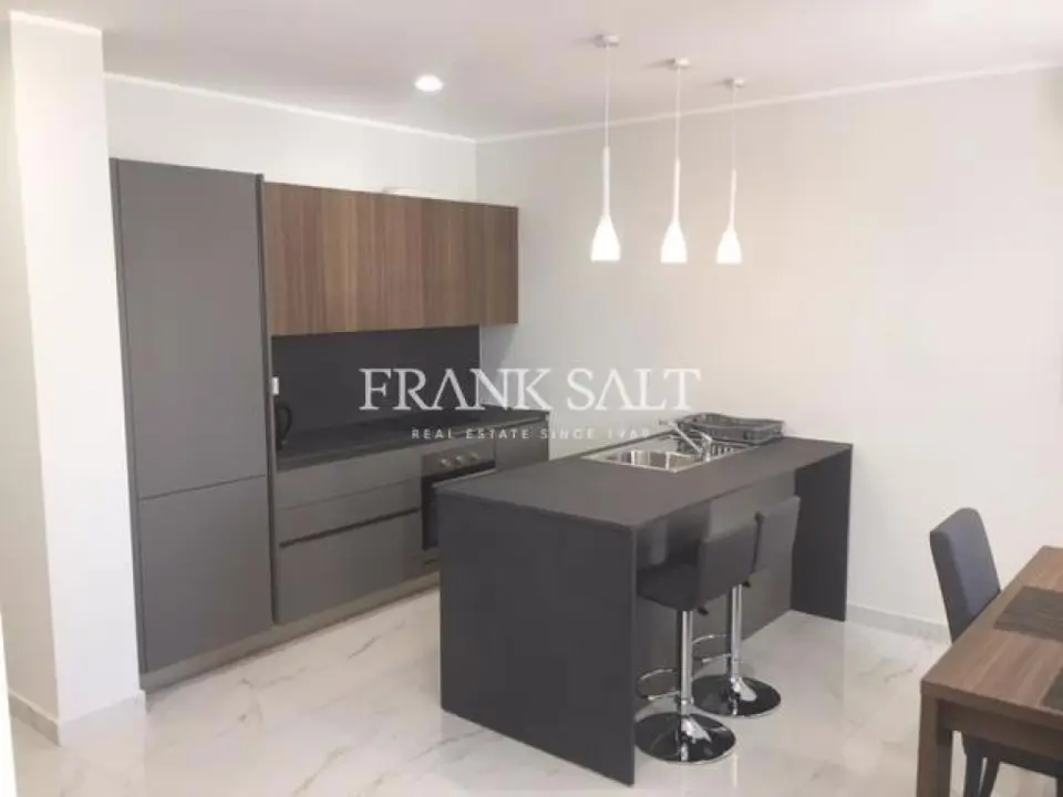 Gzira, Furnished Apartment