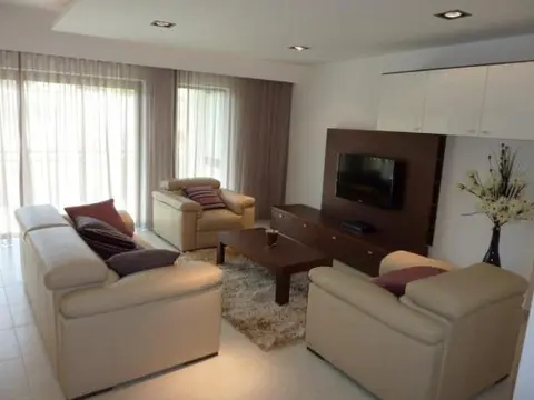 3 bedroom Apartment to rent in St Julian's