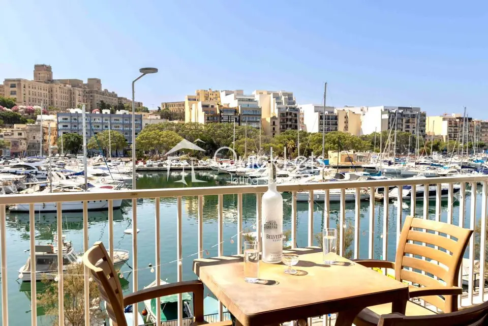 Room to rent in Ta' Xbiex