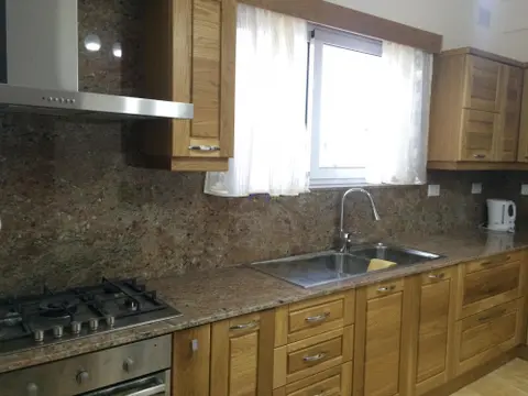 2 bedroom Penthouse to rent in San Gwann