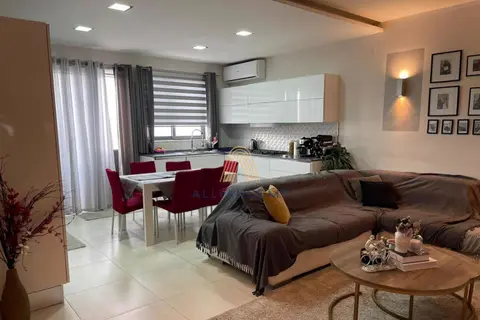 3 Bedroom Apartment For Sale in Zurrieq