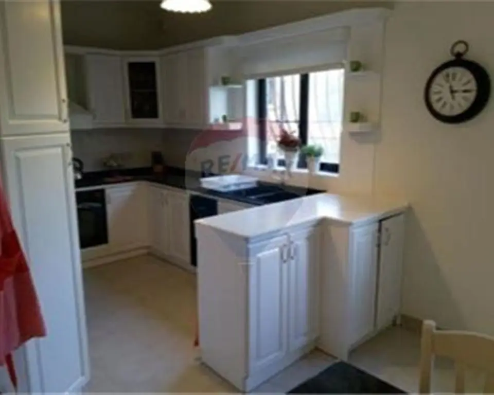 3 bedroom Maisonette to rent in Pembroke