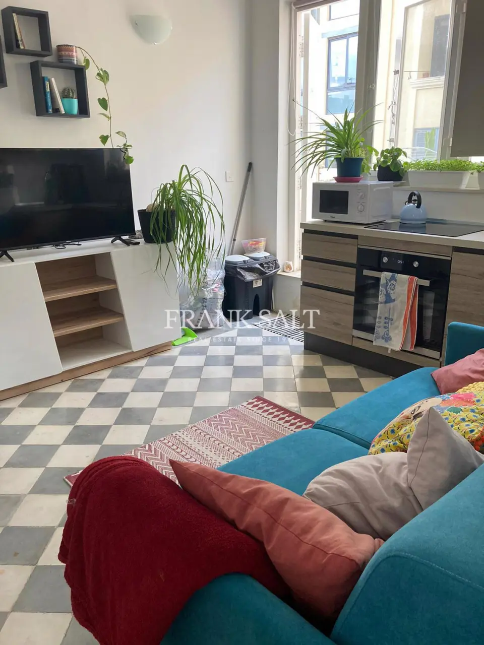 Sliema, Studio Apartment