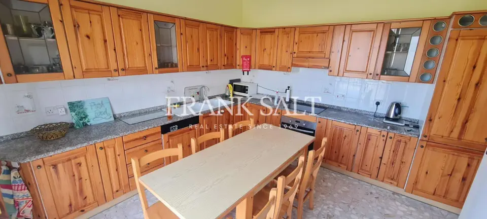 St Julians, Furnished Apartment