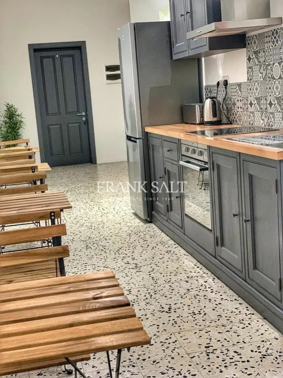 Pieta, Furnished Duplex Maisonette
