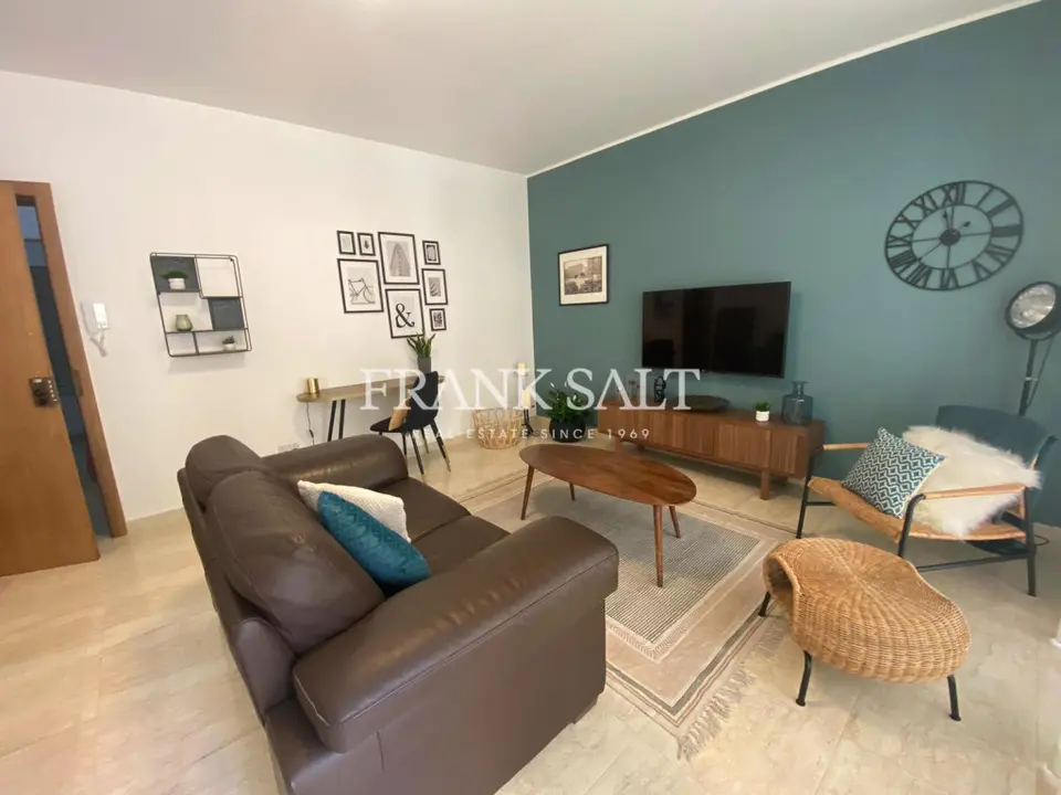 Sliema, Apartment