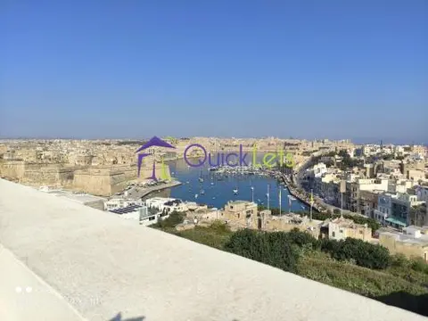 3 bedroom Apartment to rent in Kalkara