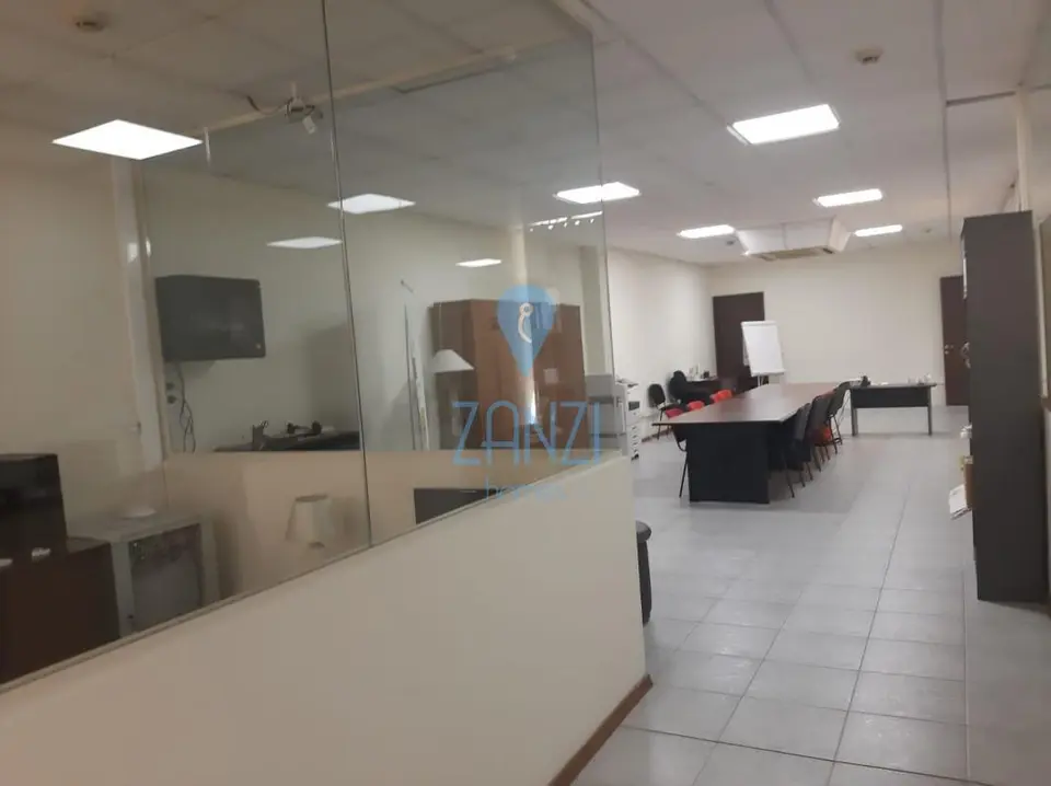 Office for sale in Mosta