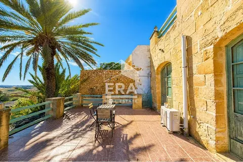 7 Bedroom Farm House For Sale in Gozo - Xaghra