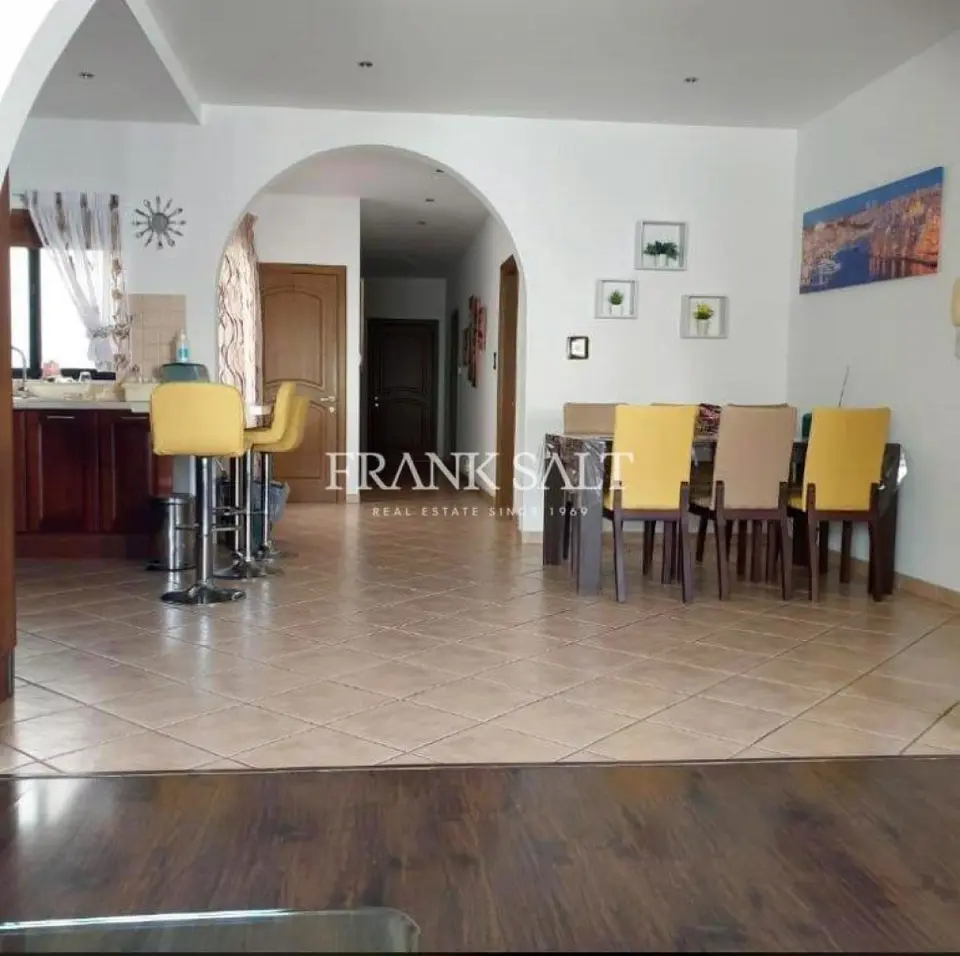 Marsascala, Furnished Apartment