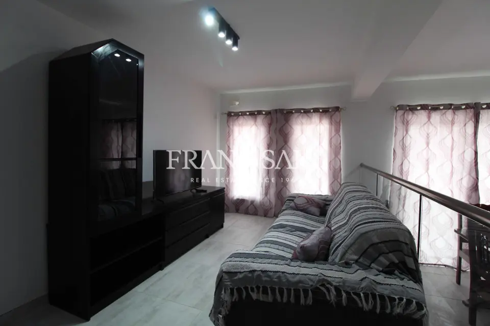 Gudja, Furnished Maisonette