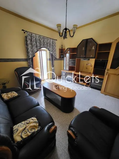 2 bedroom Apartment to rent in Birzebbuga