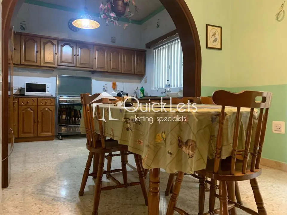 3 bedroom Terraced House to rent in Qormi