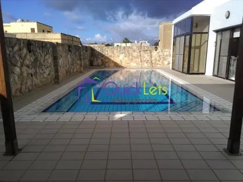 3 bedroom Bungalow to rent in Rabat