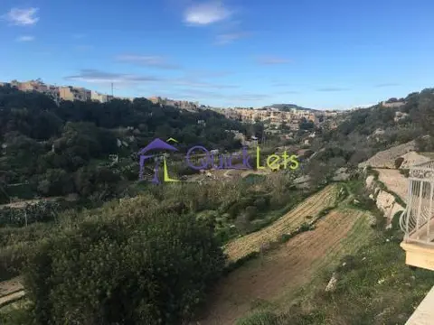 3 bedroom Maisonette to rent in Gozo - Fontana