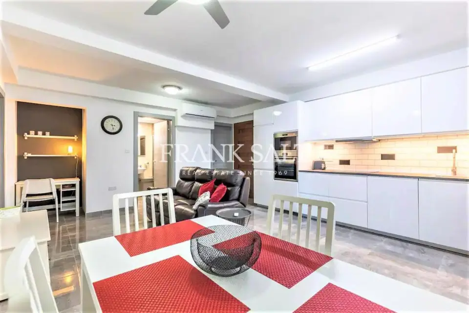 Gzira, Furnished Apartment