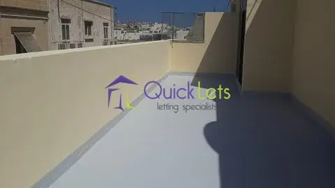 1 bedroom Penthouse to rent in Gzira