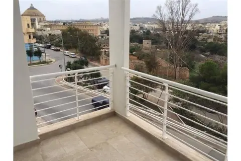 3 bedroom Apartment to rent in Mosta