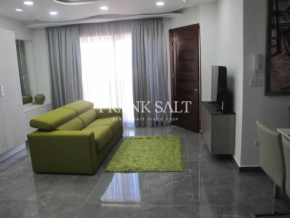 Sliema, Furnished Penthouse