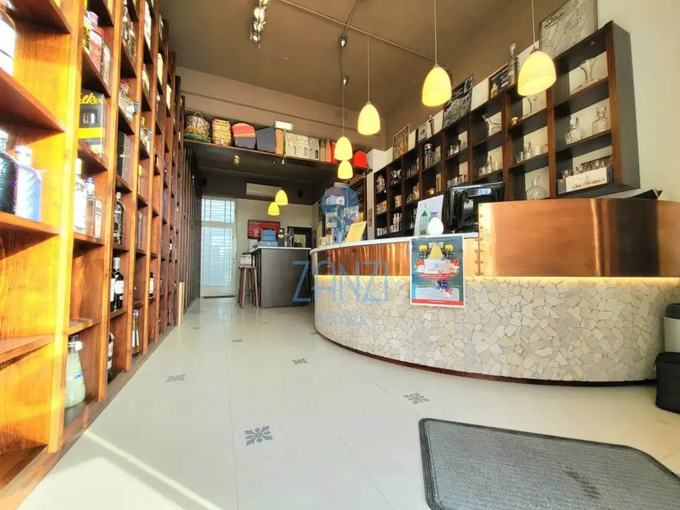 Retail / Shops / Clinic for sale in Qormi
