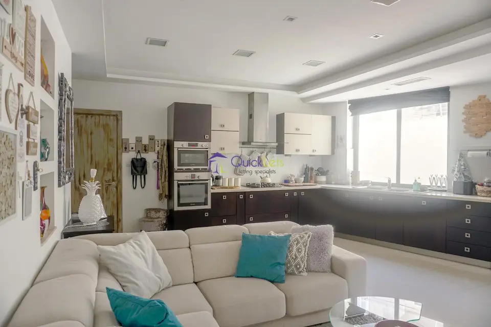 3 bedroom Apartment to rent in Mosta