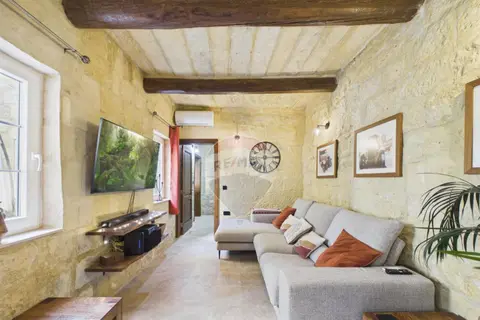 4 Bedroom House of Character For Sale in Birkirkara