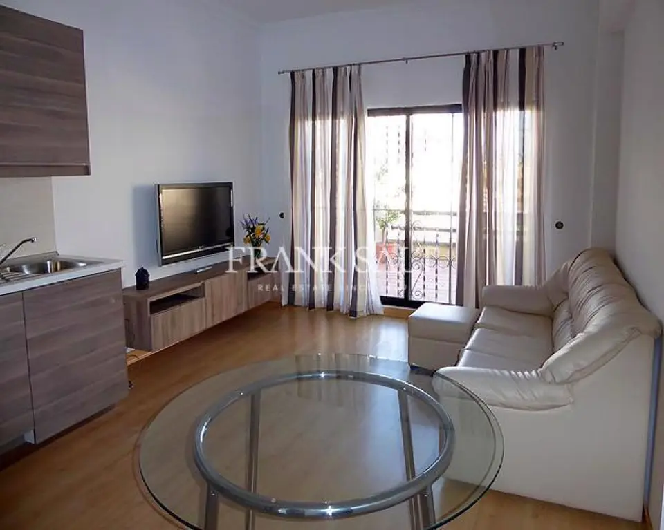 Swieqi, Furnished Apartment
