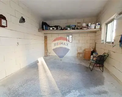 Garage (Residential) for sale in Fgura