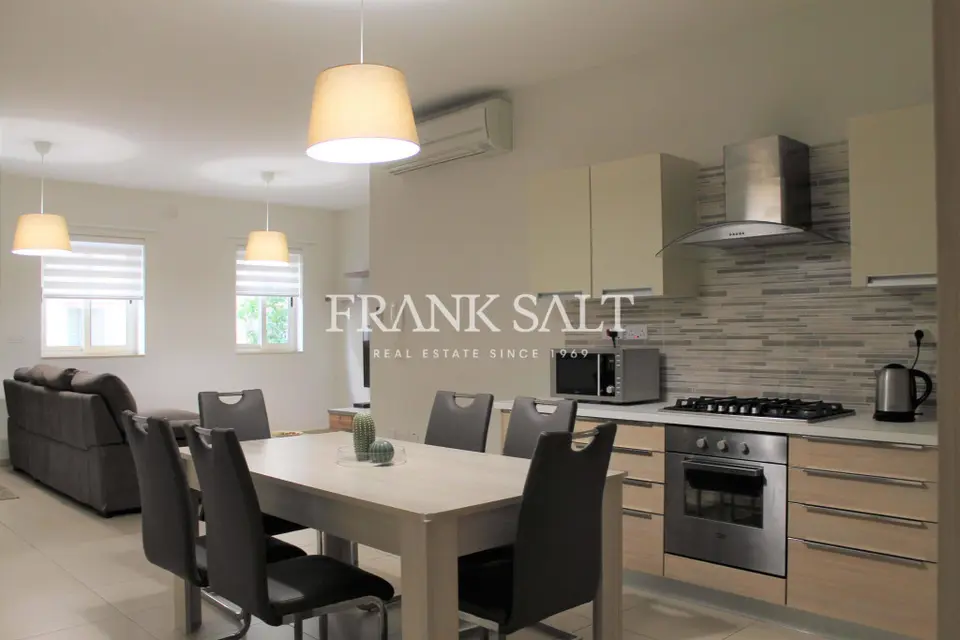Tal-Ibrag, Furnished Maisonette