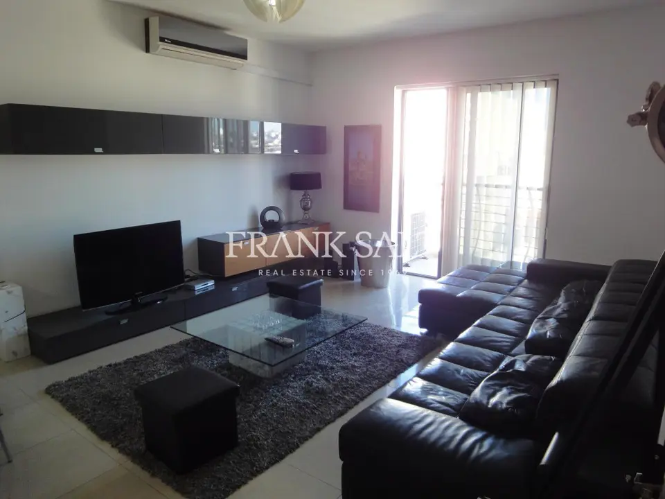 Swieqi, Furnished Apartment