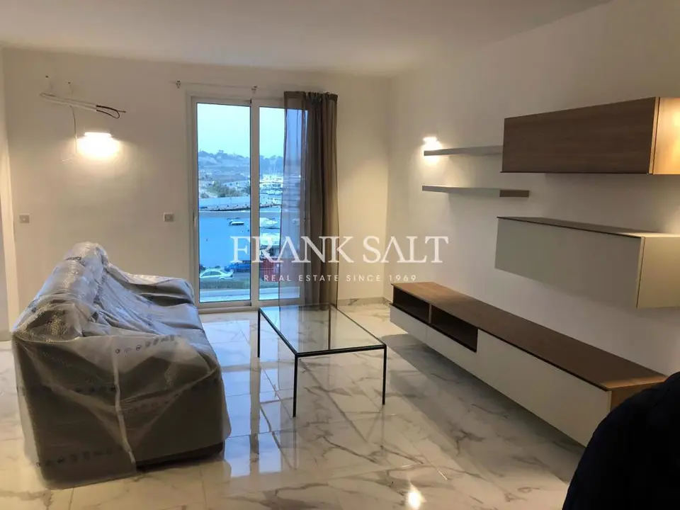 Gzira, Furnished Apartment