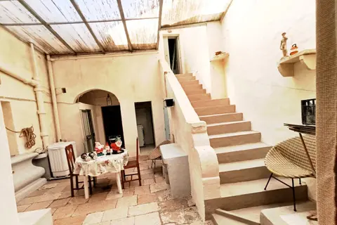 3 Bedroom Town House For Sale in Iklin