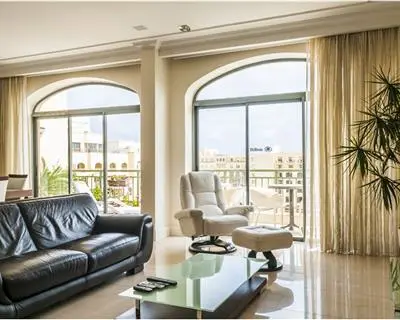 3 bedroom Apartment to rent in St Julian's