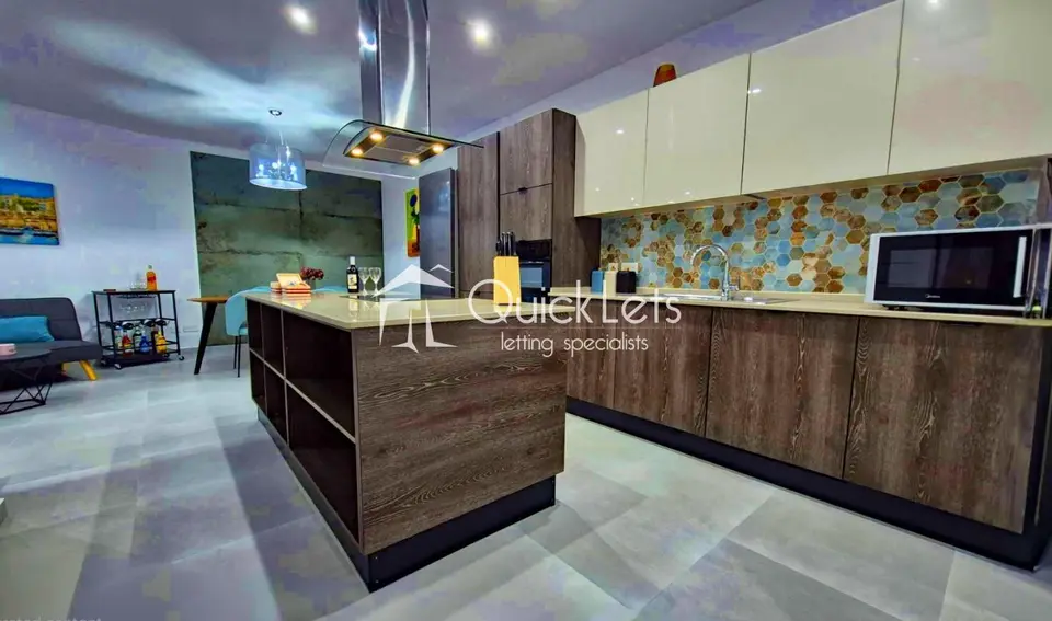 3 bedroom Apartment to rent in Marsaxlokk