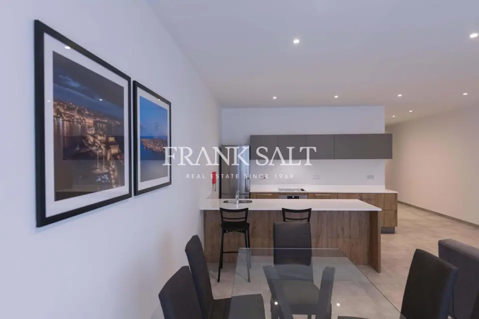Gzira, Furnished Apartment