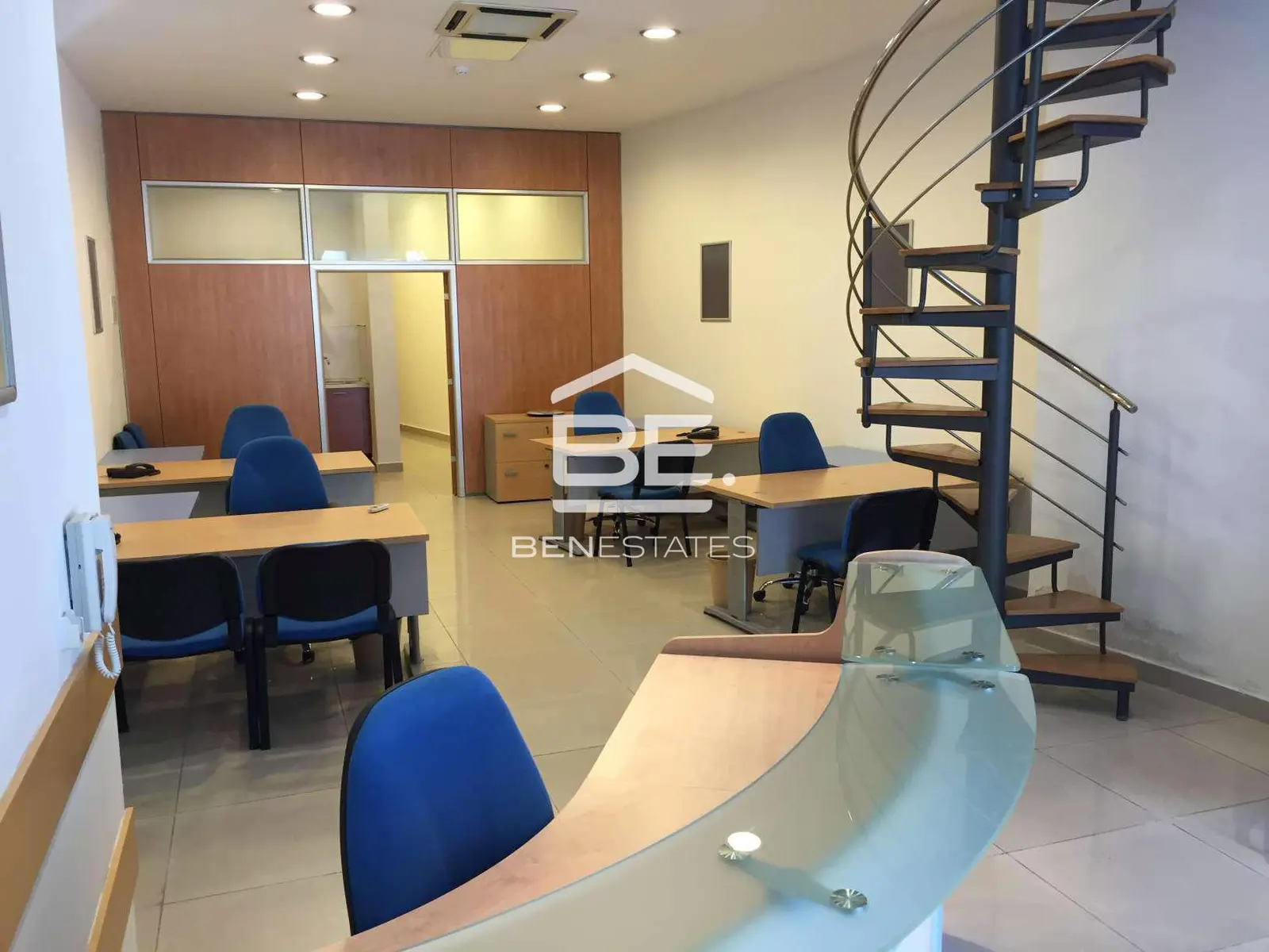 Office for sale in Pieta