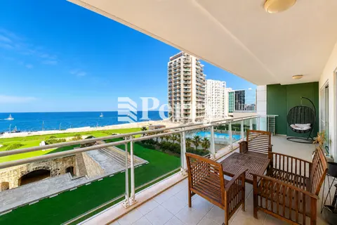 2 Bedroom Apartment For Sale in Fort Cambridge
