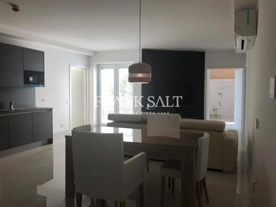Gzira, Apartment