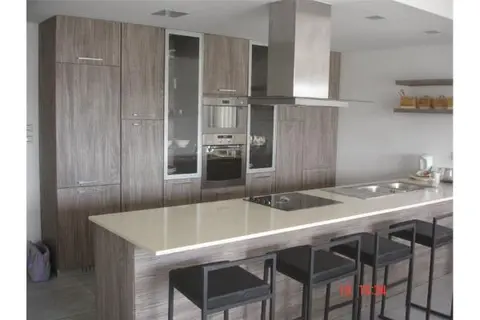 3 bedroom Maisonette to rent in Manikata