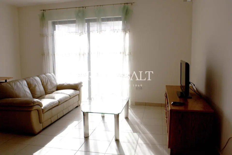 Marsascala, Apartment