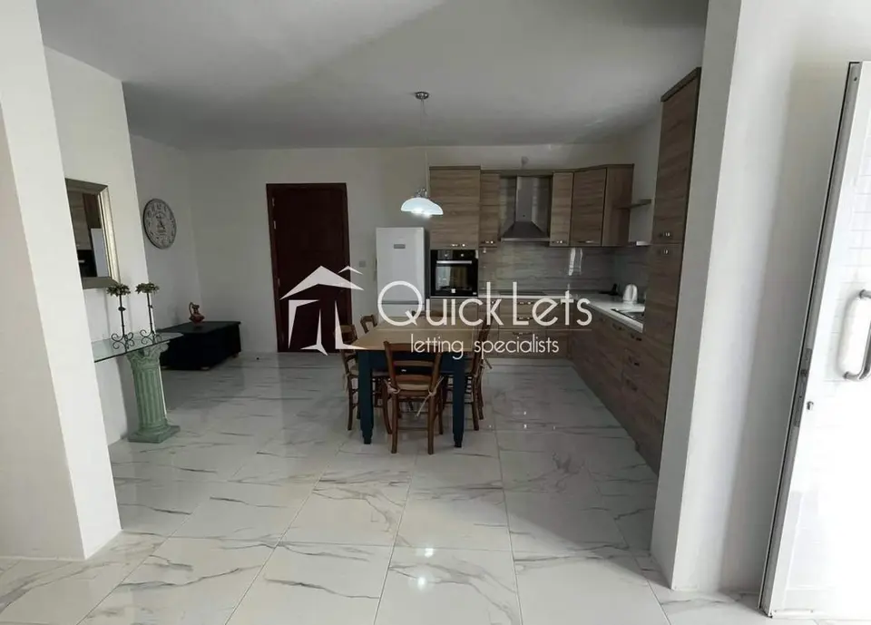 2 bedroom Apartment to rent in Zejtun