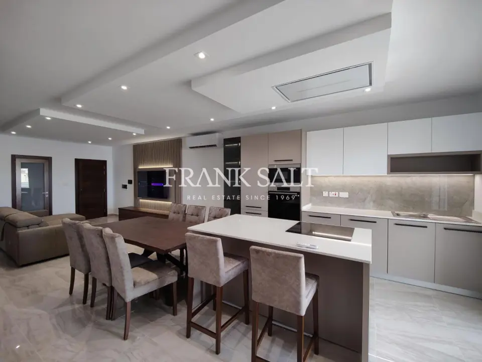 Swieqi, Furnished Apartment