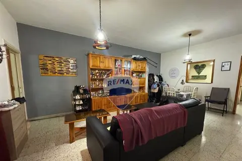 2 Bedroom Maisonette For Sale in Hamrun